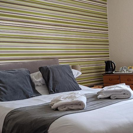 Crown Hotel Langholm Eksteriør bilde